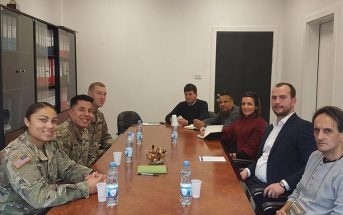 Kastrati priti në takim njoftues përfaqësues të KFOR-it amerikan