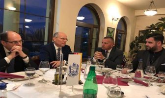 Kamberi në darkë me deputetët gjerman, kërkon prezencë ndërkombëtare