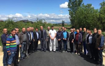 Asfaltohen rrugët që lidhin fshatrat Smirë dhe Goshicë, së bashku me degëzime