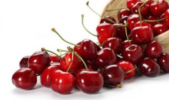 Pse është mirë të hani qershi