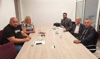 Kamberi, Mustafa e deputeti Hasani vizitojnë Medvegjën