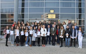 Përfundojnë praktikën një vjeçare 35 praktikantë