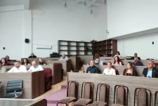 Kuvendi Komunal i Vitisë mbajti seancë të jashtëzakonshme, miratohet bartja e mjeteve nga të hyrat vetanake