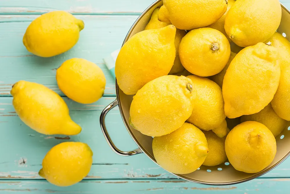 Shtatë arsyet pse duhet të konsumoni limon rregullisht