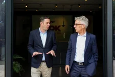 Ambasadori gjerman shkon në LDK, Abdixhiku: Menjëherë pas certifikimit të formohen institucionet
