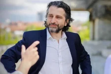 Rama: Qeveria Kurti po i kushton qytetarëve me jetë, pas lajmit tragjik dje, sot gjenden miliona për heqjen e dheut në autostradë