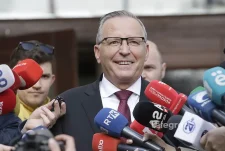 Hamza pas takimit me Kurtin: PDK mbetet në opozitë, zgjedhja e presidentit kërkon bashkëpunim me LVV-në