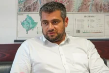 Hoti: Në Serbi kriminelët e luftës vazhdojnë të glorifikohen