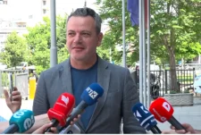 Gashi: Situata në Kuvend po shkon drejt përplasjeve fizike, po mungon pozicioni i qartë e i fortë i LDK