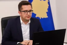 Mustafa mohon Kurtin: Në tavolinë nuk u diskutua posti i kryeparlamentarit për LDK-në