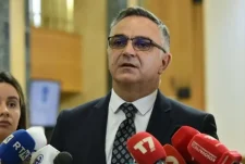 Besnik Tahiri: S’do të lejojmë kthimin e Kosovës në parti-shtet