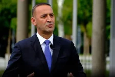 Haradinaj kritikon pushtetin: Ditën shesin patriotizëm, natën punojnë për Serbinë