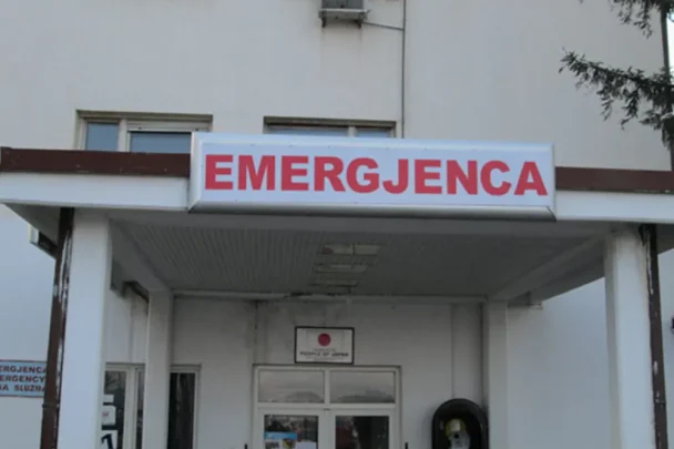Gruaja dërgohet pa shenja jete në spitalin e Gjilanit, rasti po hetohet