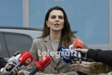 Çitaku: Kushtetuta po zbatohet veç kur i përshtatet një partie, aktivitetin politik do ta zhvendosim edhe jashtë Kuvendit