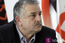 Veliu: Treshja Kurti, Osmani, Abdixhiku po ia paguajnë borxhin me post Bekim Sejdiut – t’i ndalin sulmet ndaj 6 deputetëve