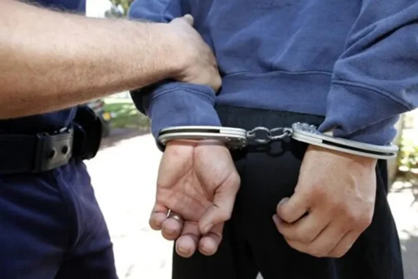 Arrestohet një person në Novobërdë nën dyshimin për dhunim