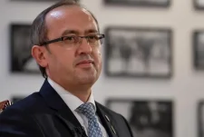 Hoti: Zhvillimet e sotme e bënë të qartë pse ne gjashtë deputetët e LDK’së i thamë jo propozimit për President