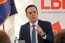 Abdixhiku me akuza pas tërheqjes së Bekim Sejdiut: Urrejtja dhe inati karakteristikë e politikanëve të sotëm