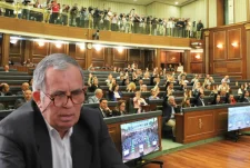 Baraliu për vendimin e Kushtetueses: Kuvendi të vazhdojë menjëherë punën, duhet marrëveshje për institucionet