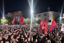 Nata e 12 e protestës në Prishtinë pas dënimit të ish-krerëve të UÇK-nga Gjykata Speciale