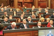 Tërhiqet VV’ja, thotë se nesër do t’i votojnë Çitakun dhe Shalën për nënkryetarë Kuvendi
